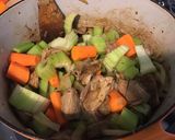 Une image de l'étape 12 de Agneau en cocotte aux raves,céleri branche,carottes et tomates façon tajine.