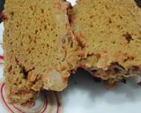 A picture of step 8 of Carrot & Raisin Cake.