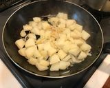 Foto langkah ke 2 dari resep Sup Krim Kentang 🥔 #Maree.