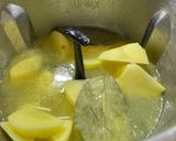 Foto del paso 1 de la receta: Patatas Revolconas. Robot de cocina Mambo Cecotec