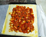 Foto del paso 4 de la receta: Hojaldre de pisto, huevo y atún