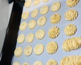 A picture of step 6 of Delicious chewy cookies.