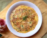 Hình bước làm 3 của món Trứng chiên thịt xay thì là