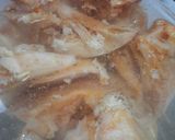 Foto langkah ke 1 dari resep Tumis Ikan Asin Jambal Cabe Ijo.