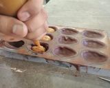 Foto del paso 7 de la receta: Bombones de chocolate y relleno de rompope