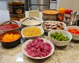 Foto del paso 1 de la receta Fideuá de verduras, champiñones y solomillo de cerdo