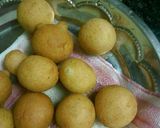 A picture of step 1 of Palak paneer kofta.
