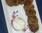 A picture of step 7 of Sabudana vada.