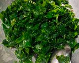 Foto langkah ke 3 dari resep Tumis Daun Katuk.