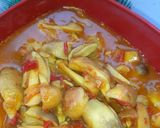 Foto langkah ke 4 dari resep Jamur merang bumbu kuning.