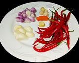 Foto langkah ke 1 dari resep Bumbu Rica-Rica Khas Manado.