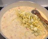 Foto del paso 6 de la receta: Salsa para pasta con champiñones y camarones en leche de coco