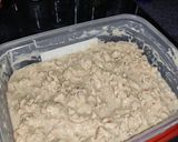 Foto del paso 4 de la receta: Empanadas rellenas de pollo con salsa bechamel y masa integral con semillas casera