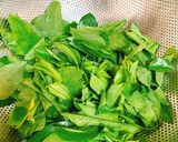 Hình bước làm 1 của món Canh Rau Ngót Nấu Mọc