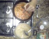 A picture of step 4 of Simple King Prawn, Garlic & Chili Pasta (with head of prawns stock)🦐.