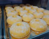 Foto langkah ke 4 dari resep Donat Labu Kuning.