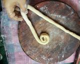 बटर लच्छा पराठा रेसिपी स्टेप 5 फोटो 