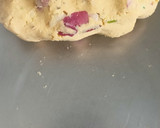 मक्के के आटे की पूड़ी (makke ke atte ki poori recipe in Hindi) रेसिपी चरण 3 फोटो