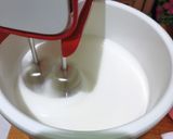 Foto langkah ke 3 dari resep 35. Pancake Lembut.