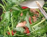 Foto langkah ke 5 dari resep Cah Kangkung Tauco.