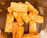 A picture of step 2 of Paneer Buterfly.