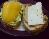 A picture of step 2 of A healthy Sandwich.