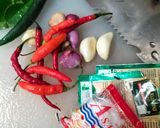 Foto langkah ke 1 dari resep Tongkol Suwir Pedas.