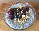 Une image de l'étape 2 de Pudding graines de chia et compotée de cerises.