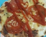 Foto del paso 4 de la receta: Pizza de pepperoni en 5 minutos con sólo 3 ingredientes