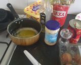 A picture of step 1 of Healthy eggy brekfast.