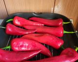 Pas rețetă Salată de ardei copți cu usturoi și pătrunjel 1 fotografie