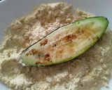 Foto del paso 5 de la receta: Calabacines empanizados con una rica salsa🍲🥘🍲