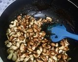 Foto langkah ke 2 dari resep Kacang Mete Wijen.
