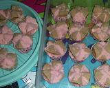 Foto langkah ke 8 dari resep Bolu kukus ketawa.