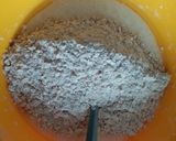 A picture of step 3 of Healthy wheat oats cup cake.