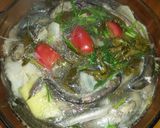 Hình bước làm 5 của món Canh chua Cá kèo lá giang