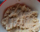 A picture of step 6 of Ragda patties.
