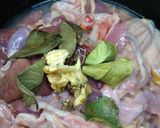 Foto langkah ke 1 dari resep Jerohan Ayam Bumbu Kecombrang.