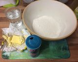 A picture of step 1 of Cool & Hot Beef Pie Medley.