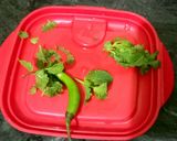A picture of step 3 of Makhana Raita.