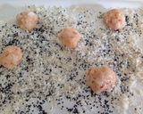 Foto del passaggio 4 della ricetta Polpette di gamberi al forno, con crema di burrata e frutto della passione