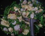 Foto langkah ke 5 dari resep Kwetiaw goreng.