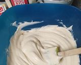 A picture of step 3 of 10 Minute Eggnog Pie.