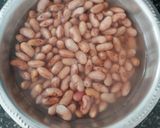 A picture of step 1 of Fried Kholar Beans with Napa (Kidney Beans with Basil).