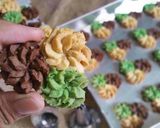 Foto langkah ke 13 dari resep Kue Semprit Dahlia Istimewa | Puguh Kristanto Kitchen.