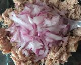A picture of step 2 of Tuna Dip.