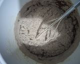 Foto langkah ke 3 dari resep Buttermilk chocolate steam cake.