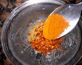 A picture of step 4 of Allu Karahi.