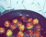 A picture of step 5 of Lauki/ kaddu ke koftey.