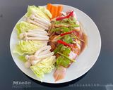 A picture of step 1 of Steamed Fish With Soy Sauce.